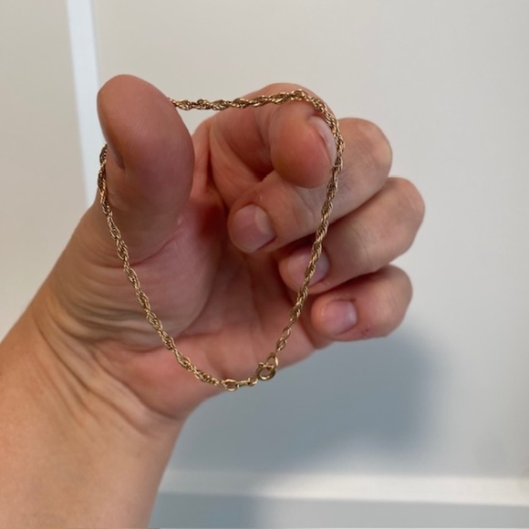 14 Karat Yellow Gold Rope Style Bracelet Size 7.5" - Picture 2 of 3